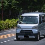 軽バン街中